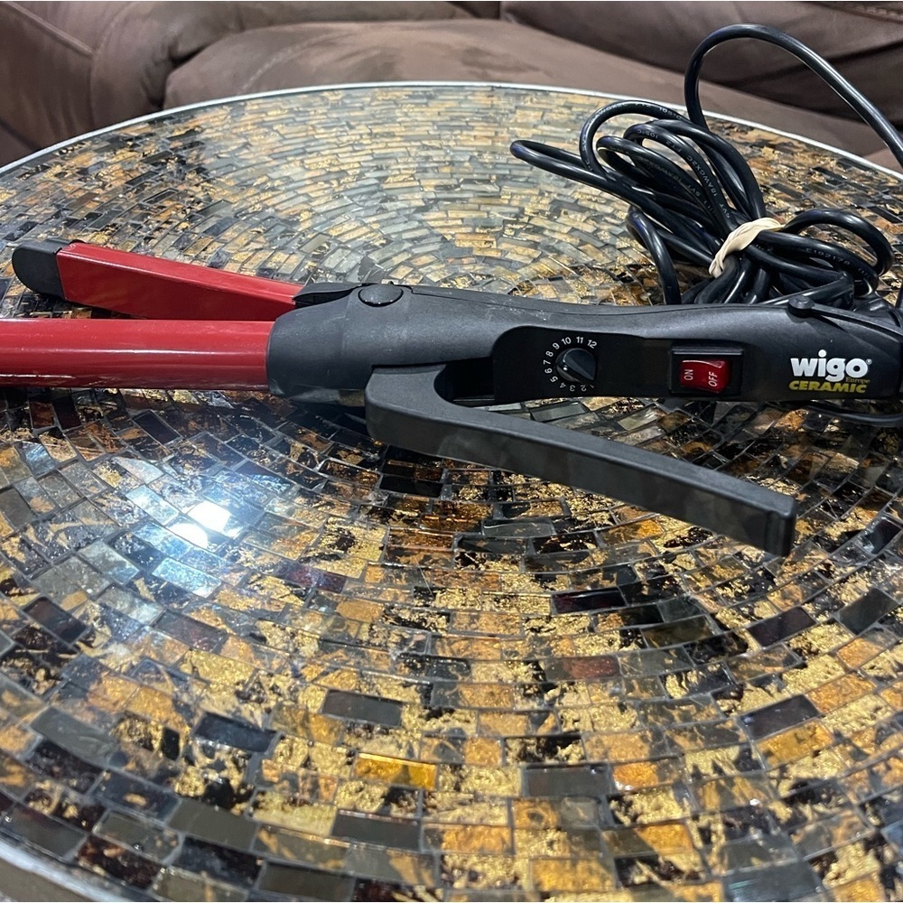 Wigo Ceramic Flat Iron